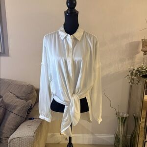 DKNY White Button-Down Tie-Front Shirt M NWT